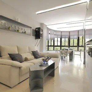 Apartment El Arbol - Rooftop Pool - Puerto Deportivo, Marbella