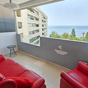 Apartment Centre Beachfront & Pool, Marbella